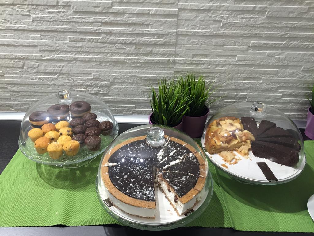 Gravina San Pietro Couette-café Rome